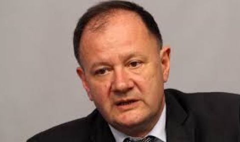 Михаил Миков: Вариантът е да се върне мандатът и без фарс да се отиде на избори - 1