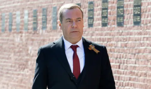 Медведев: Ще победим, въпреки 60-те кървави милиарда - 1