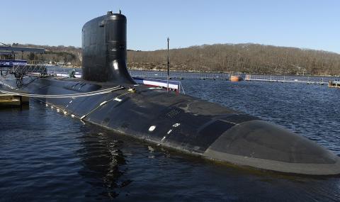 САЩ пуснаха атомна подводница за 2,7 млрд. долара - 1