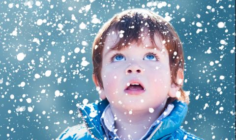 Деца от Австралия за пръв път видяха сняг през живота си (ВИДЕО) - 1