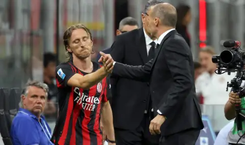 Лука Модрич зарадвал със специални подаръци всички в Милан - 1