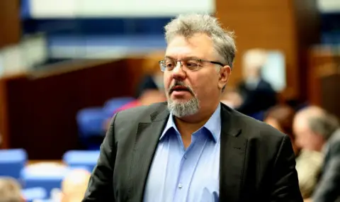 Румен Христов: Радев е отлично запознат с предимствата, които ще донесе еврозоната - 1