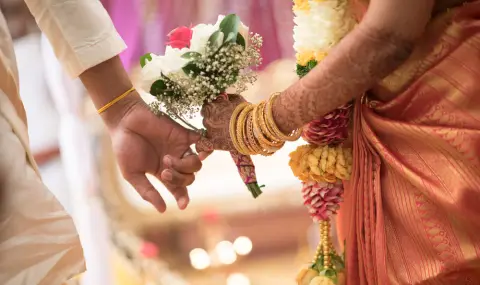 Индийка се омъжи за трима мъже и избяга с парите им - 1