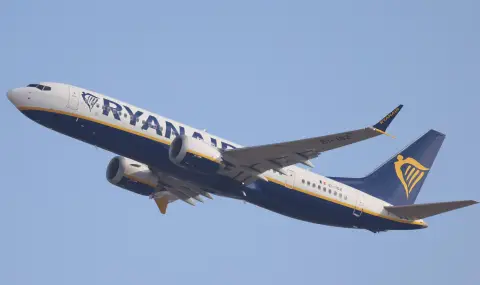 Ryanair requires all passengers to use app instead of paper boarding passes from today  - 1