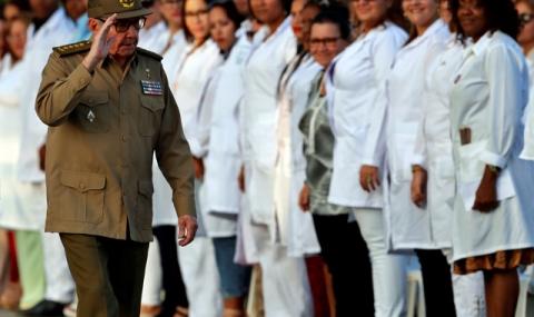 Кастро: Скъпи кубинци, гответе се за затягане на коланите - 1