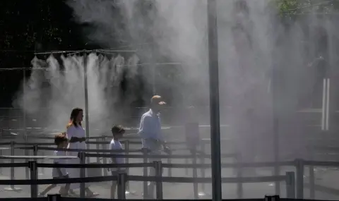 Apocalyptic heatwave in France: Death toll rises, 58 departments under red alert from today  - 1