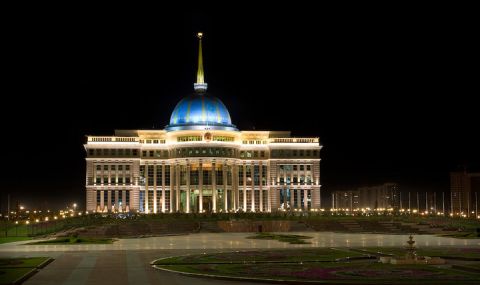 Казахстан организира “G-Global. Светът през XXI век” - 1