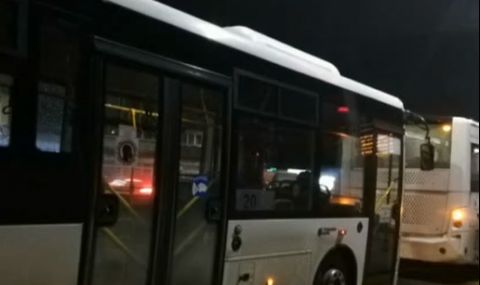 Стрелецът по автобусите от градския транспорт в Пловдив вероятно не е бил сам - 1