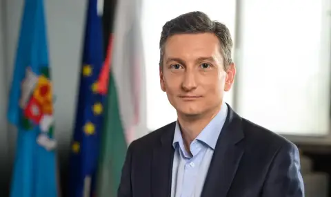 Зам.-кметът на София Иван Василев: Напускането ми няма нищо общо с казуса с Общинска банка - 1