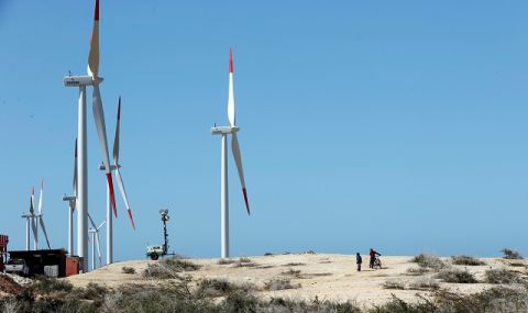 ЕС отчита дефицит от 8,7 млрд. евро в търговията с вятърни турбини, слънчеви панели и течни биогорива - 1