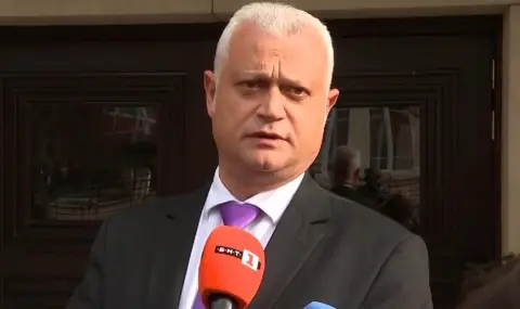 Министър Емил Дечев: Целта е нулева манипулация на вота. Нямаме фаворити  - 1