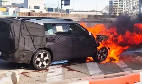 Прототип на новото Santa Fe се запали по време на тестове - 1