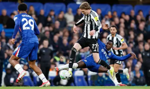 Челси отново се издъни, този път Нюкасъл развали настроението на "сините" насред "Стамфорд Бридж" - 1