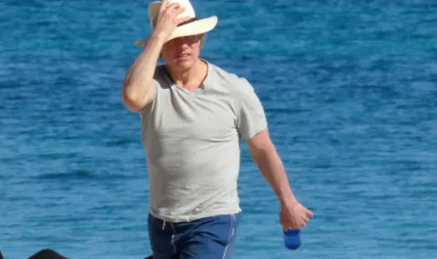 Плешив и с бирено коремче: Том Круз втрещи феновете - 1