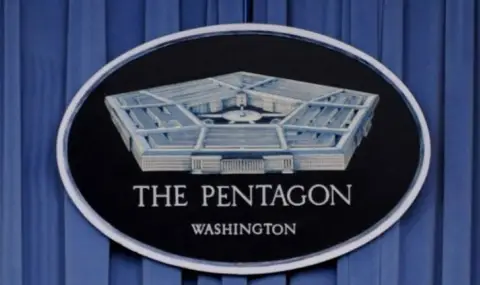 Pentagon to cut up to 60,000 civilian jobs  - 1