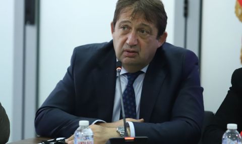 Министър Шишков предлага да има лимит на глобите при грешки от винетки - 1