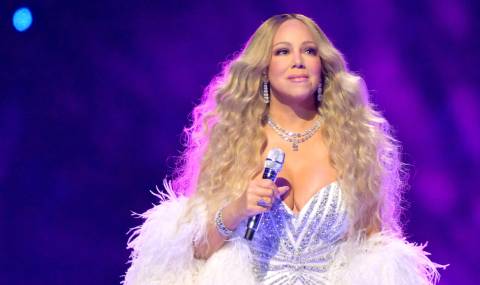 Поп иконата Марая Кери празнува рожден ден днес - 1