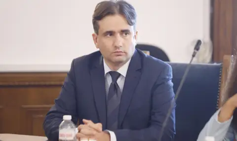 Божидар Божанов: Учуден съм от повърхностния поглед на премиера - 1