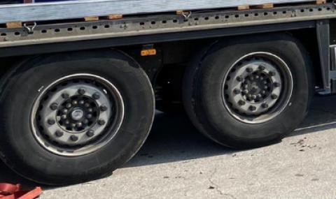 Започват засилени проверки за чистотата на камионите, движещи се из София - 1