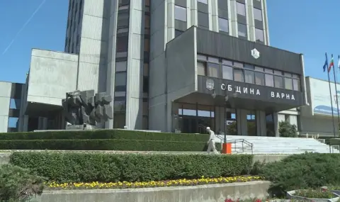 Мъж с ТЕЛК обяви гладна стачка във Варна, бил глобен за паркиране в „синя зона“ - 1