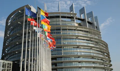 Не бива да позволяваме на никой злосторник да затрие Европа - 1