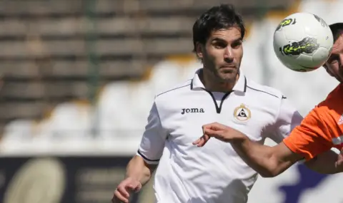  Етър Велико Търново се раздели с Живко Желев - 1