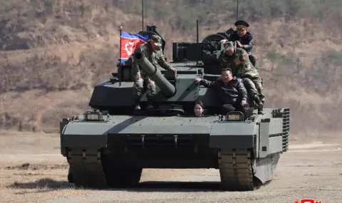 North Korean leader and daughter ride tank together  - 1