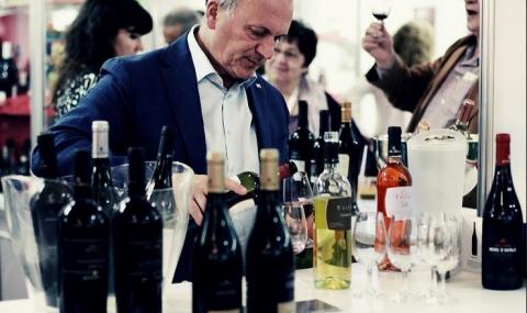 Опияняващо ароматни и вдъхновяващи сетивата предложения от Салон на виното 2017 - 1