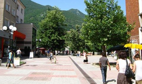 Населението на България се топи най-бързо в света - 1