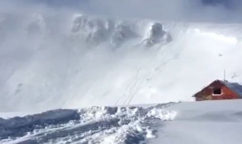 Трима души са били частично затрупани от лавина на връх Мальовица - 1