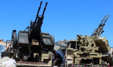 Либия провежда операция срещу бунтовници по границата с Чад - 1