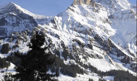 Лавина в австрийските Алпи уби двама германски скиори - 1