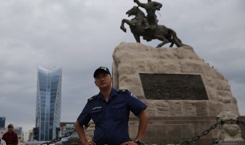 Нов премиер в Монголия - 1