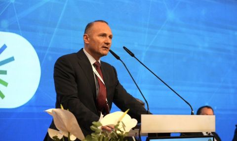 Енергийният министър: Напълно диверсифицирахме доставките на природен газ - 1