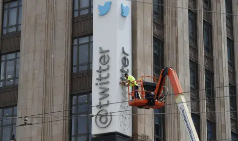 Потребители на "Екс" по целия свят съобщават за проблеми с достъпа - 1