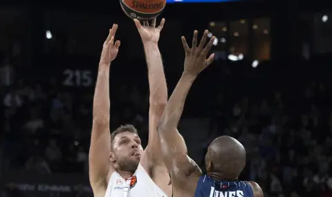 Везенков поведе Олимпиакос към нов успех в Евролигата - 1