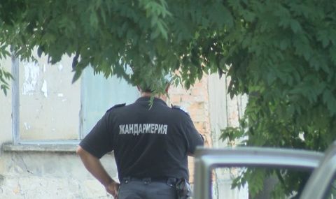 Откриха мъртва жена на стадиона в Сопот - 1