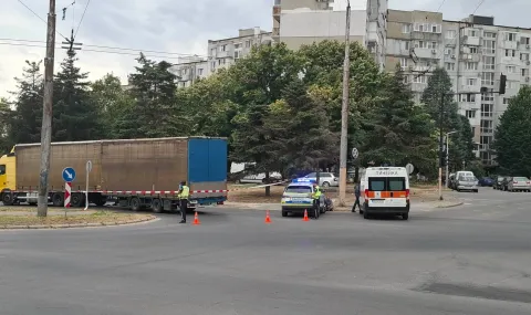 Камион блъсна и уби пешеходка във Варна