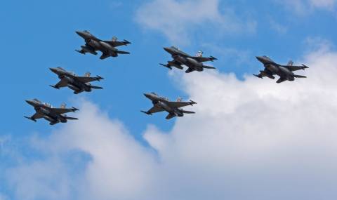 Американците продават на Бахрейн изтребители Ф-16 - 1