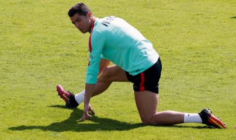 Кристиано Роналдо постави цел на Зидан - 1