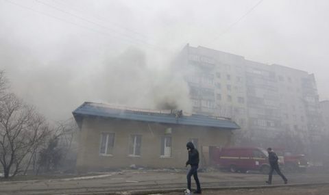 "Франс прес": Руски ракети убиха поне 50 украински войници в Николаев - 1