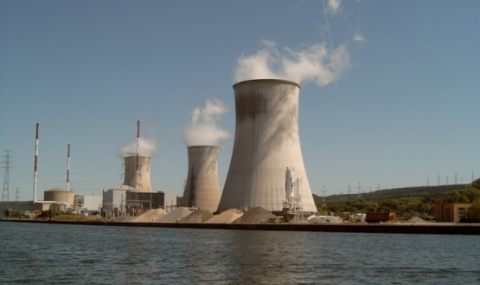 В Белгия спря ядрен реактор - 1