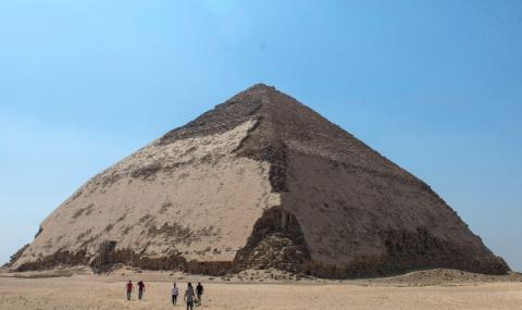 Отварят пирамиди за туристи за първи път от десетилетия - 1