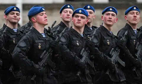 Desertion: To be sent back from Germany to Putin - 1