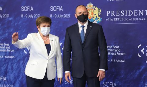 Кристалина Георгиева: „Три морета“ е с по-добри перспективи от Западна Европа - 1