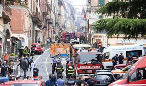 Силна експлозия в Италия, ранени са деца - 1