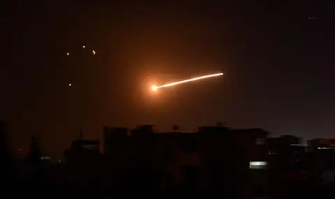 Часове преди примирието! Израел бомбардира Дамаск - 1
