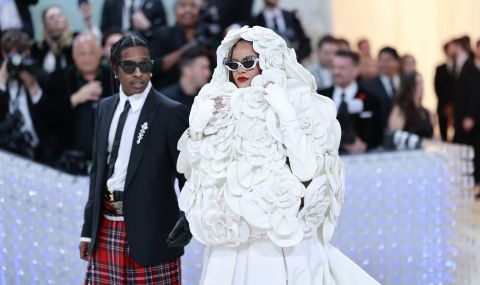 Риана и A$AP Rocky предизвикаха слухове за тайна сватба - 1