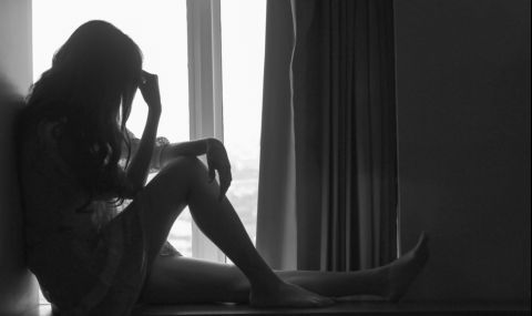 Кармата на любовницата: Какво те чака, ако отнемеш мъж от семейството му - 1