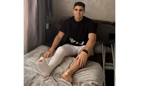 Енцо Еспиноса се завърна в Пловдив след успешна операция – предстои дълго възстановяване за левия бек на Локомотив - 1